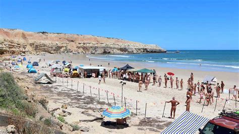 nude beach adelaide|Maslin Beach, South Australia